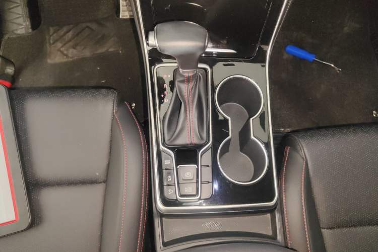 Used Kia KX5 2019 1.6T Automatic Two-Wheel Drive Luxury Edition Gear Lever