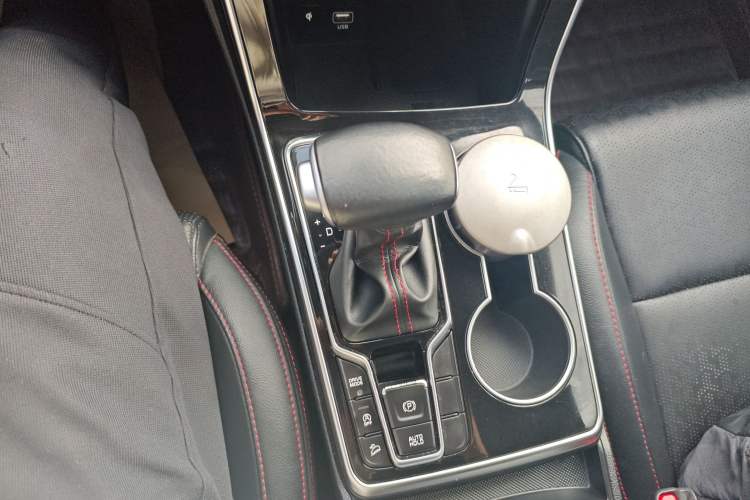 Used Kia KX5 2019 1.6T Automatic Two-Wheel Drive Luxury Edition Gear Lever