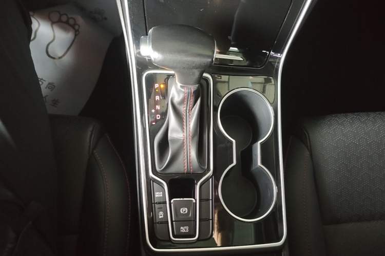 Used Kia KX5 2019 1.6T Automatic Two-Wheel Drive Elite Edition Gear Lever