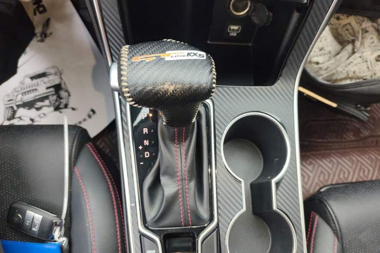 Used Kia KX5 2019 2.0L Automatic 2WD Comfort Edition Gear Lever