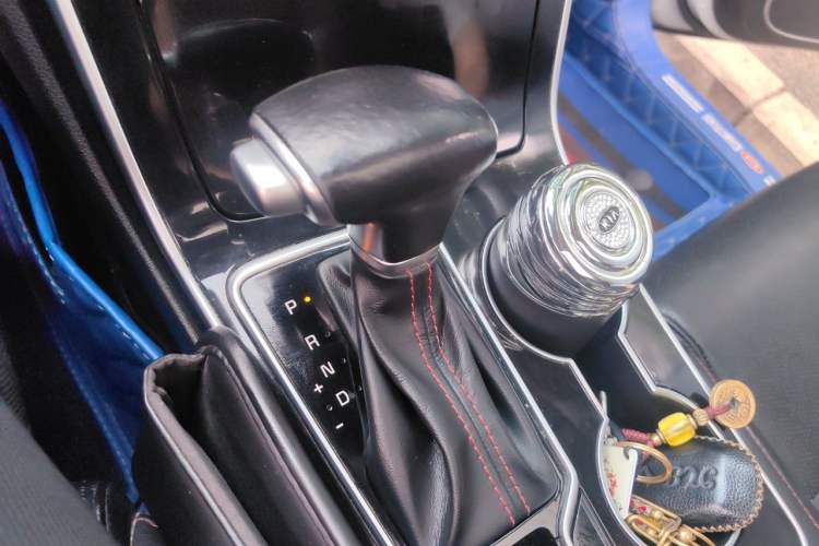 Used Kia KX5 2019 1.6T Automatic Two-Wheel Drive Luxury Edition Gear Lever