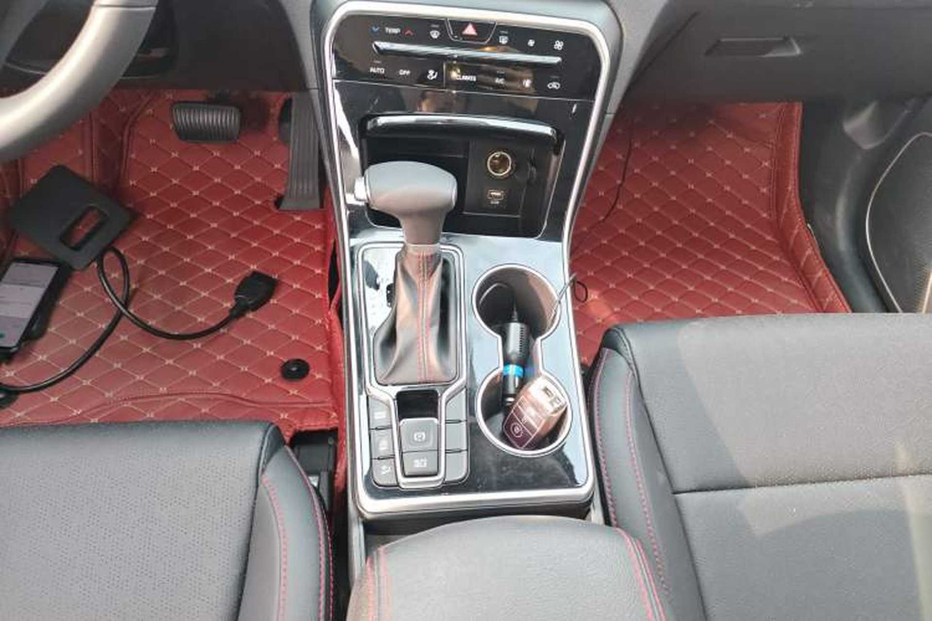 Used Kia KX5 2019 2.0L Automatic 2WD Comfort Edition Gear Lever