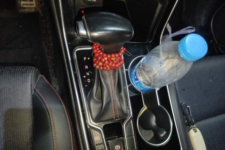Used Kia KX5 2019 1.6T Automatic Two-Wheel Drive Luxury Edition Gear Lever
