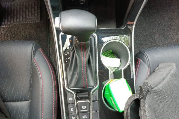 Used Kia KX5 2019 1.6T Automatic Two-Wheel Drive Luxury Edition Gear Lever