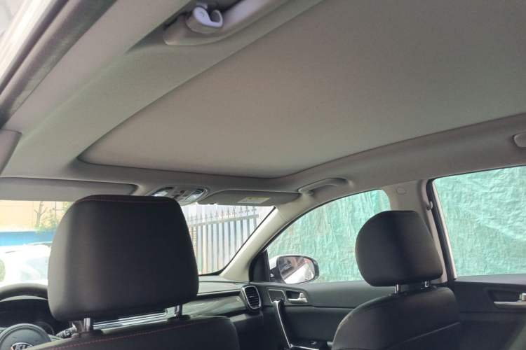 Used Kia KX5 2019 1.6T Automatic Two-Wheel Drive Luxury Edition Headliner