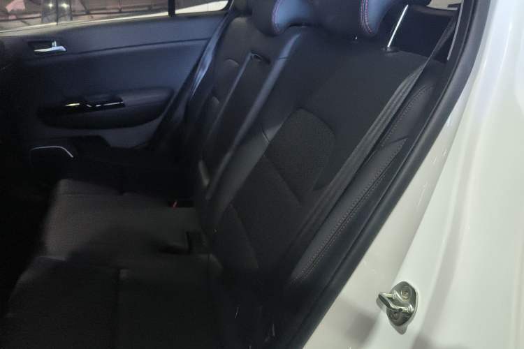 Used Kia KX5 2019 1.6T Automatic Two-Wheel Drive Luxury Edition Interior 1