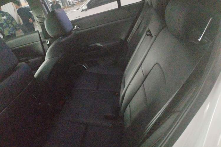 Used Kia KX5 2019 1.6T Automatic Two-Wheel Drive Elite Edition Interior 1