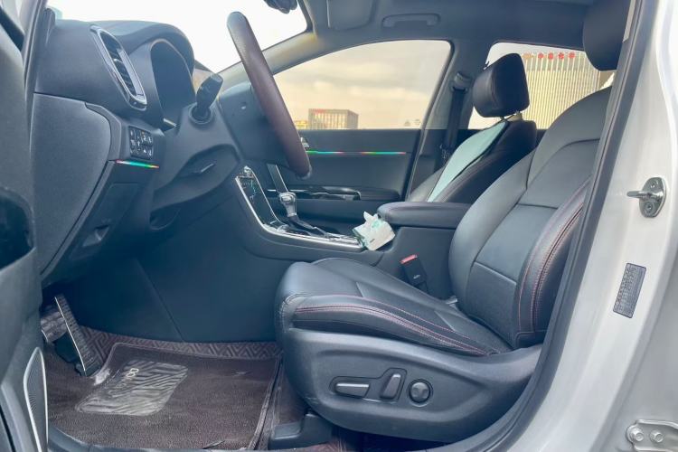 Used Kia KX5 2019 1.6T Automatic Two-Wheel Drive Luxury Edition Interior 1