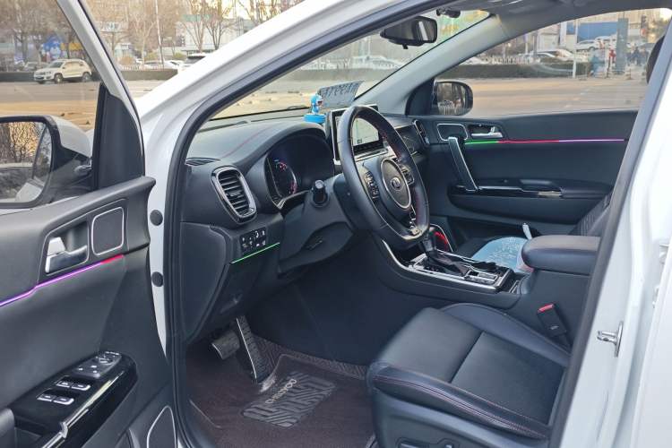 Used Kia KX5 2019 1.6T Automatic Two-Wheel Drive Luxury Edition Interior 10