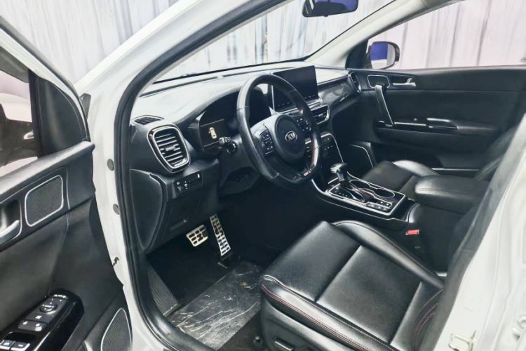 Used Kia KX5 2019 1.6T Automatic 4x4 Elite Edition Interior 2