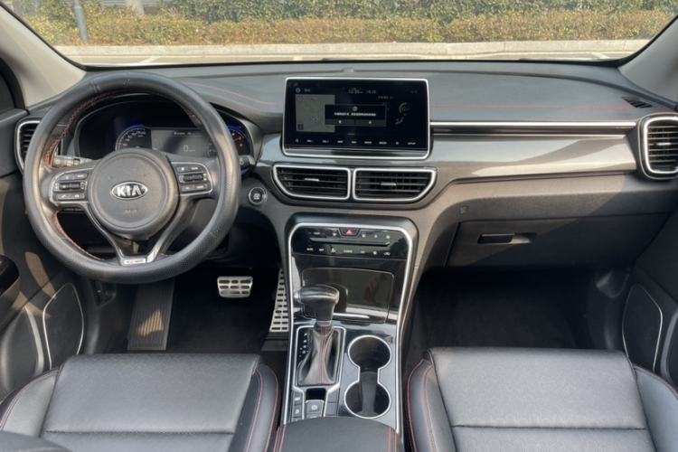 Used Kia KX5 2019 2.0L Automatic Two-Wheel Drive Fashion Edition Interior 6