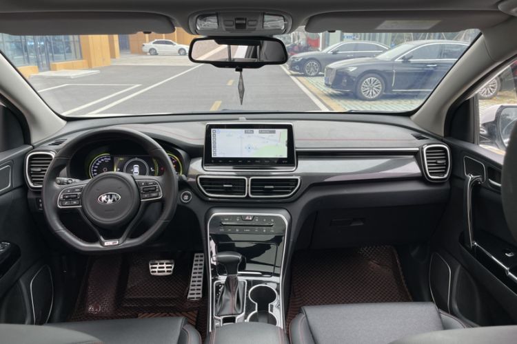 Used Kia KX5 2019 1.6T Automatic Two-Wheel Drive Luxury Edition Interior 8