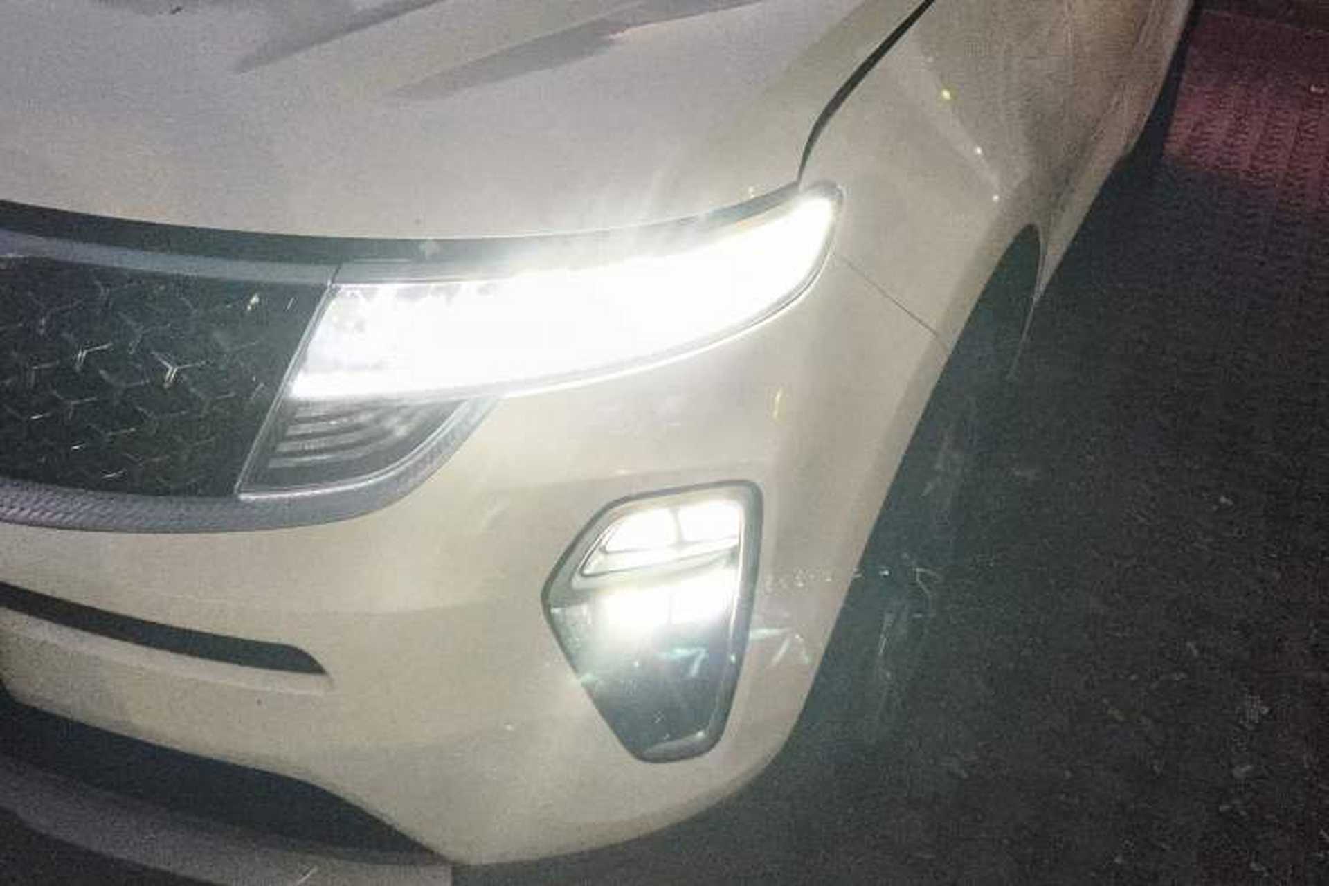 Used Kia KX5 2019 1.6T Automatic Two-Wheel Drive Luxury Edition Left Front Headlight