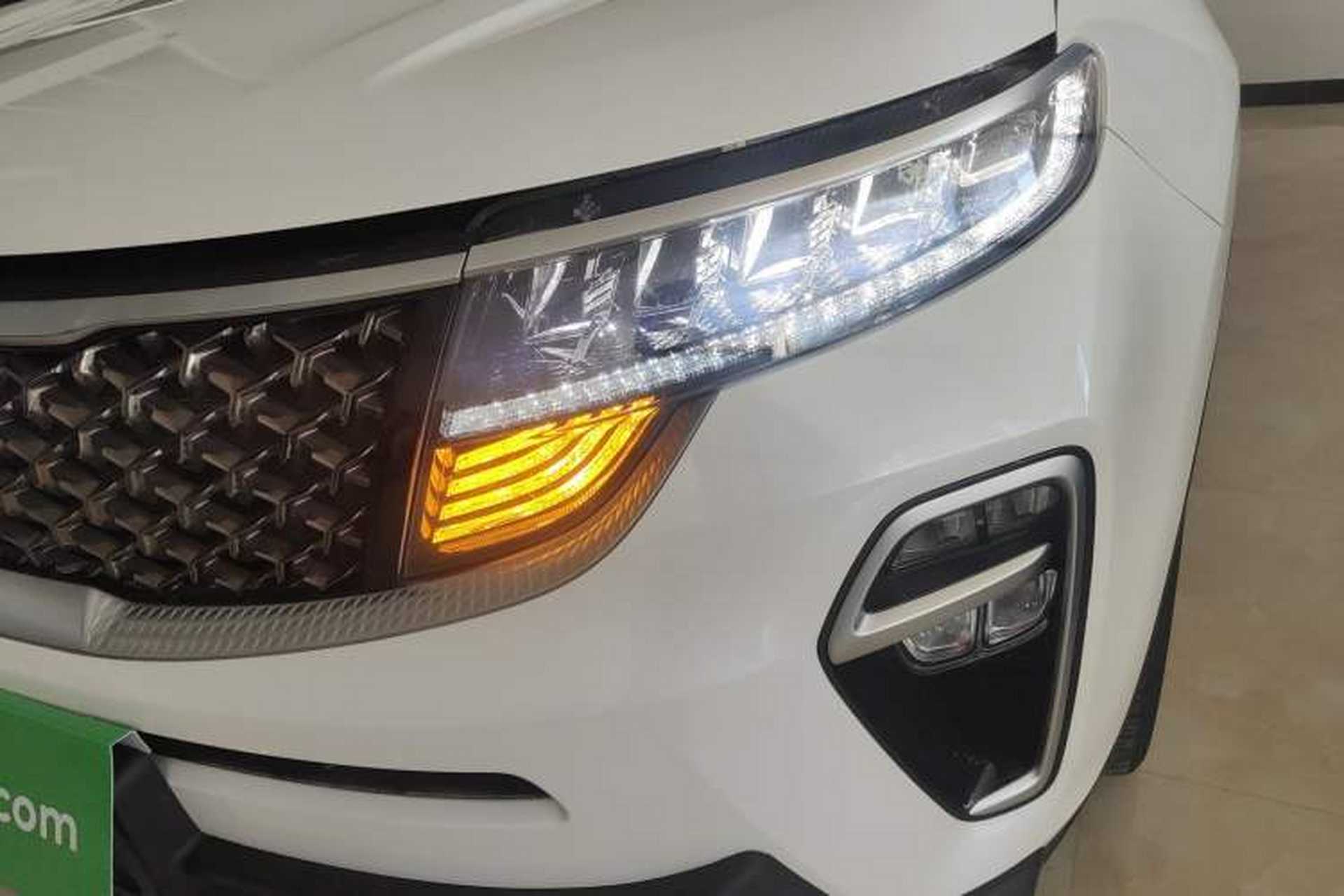 Used Kia KX5 2019 1.6T Automatic Two-Wheel Drive Luxury Edition Left Front Headlight