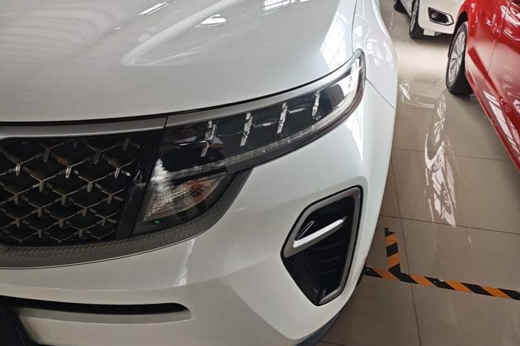 Used Kia KX5 2019 1.6T Automatic Two-Wheel Drive Elite Edition Left Front Headlight
