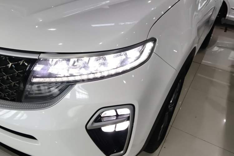 Used Kia KX5 2019 1.6T Automatic Two-Wheel Drive Elite Edition Left Front Headlight