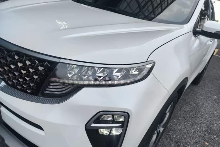 Used Kia KX5 2019 1.6T Automatic Two-Wheel Drive Luxury Edition Left Front Headlight