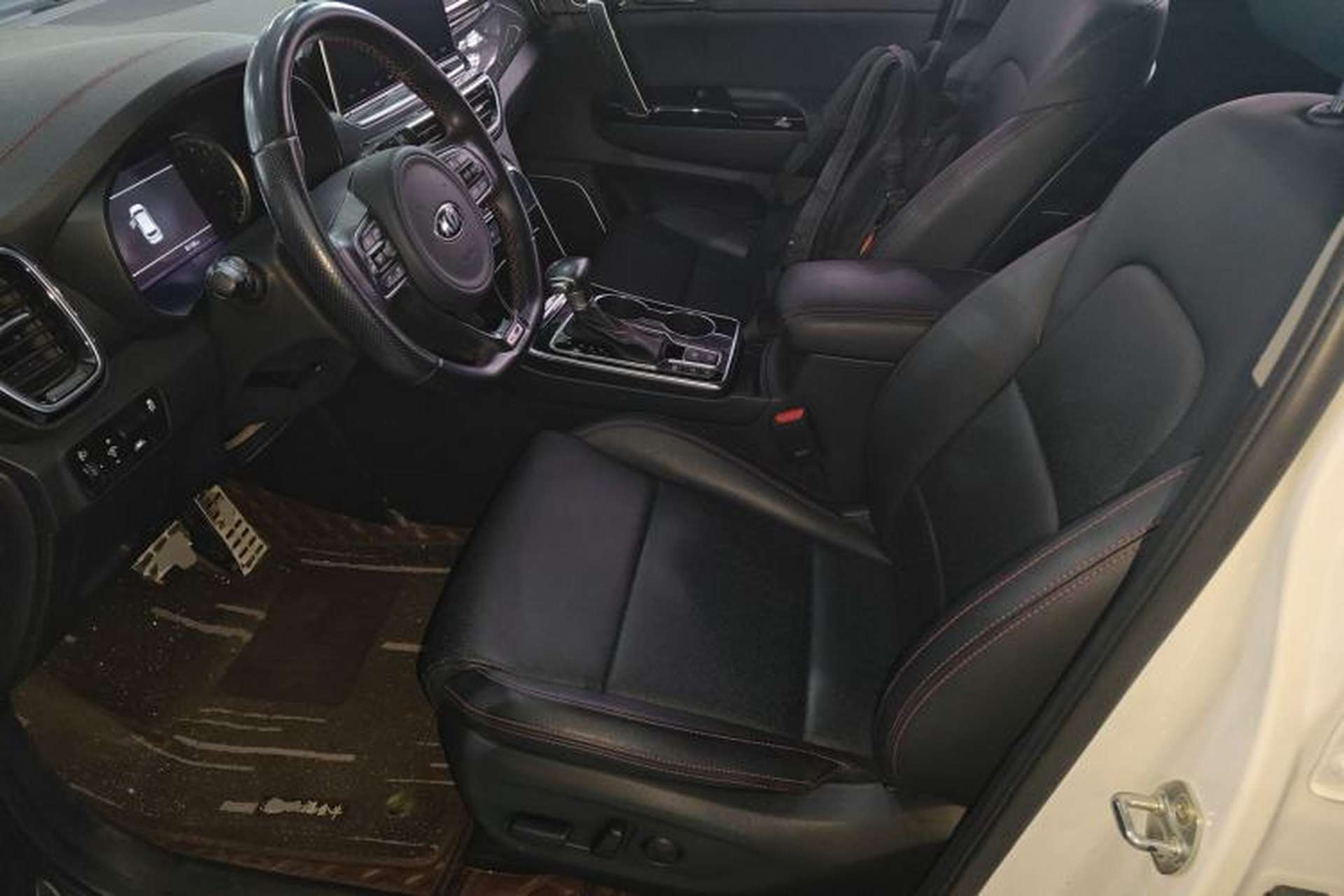 Used Kia KX5 2019 1.6T Automatic Two-Wheel Drive Luxury Edition Left Front Seat