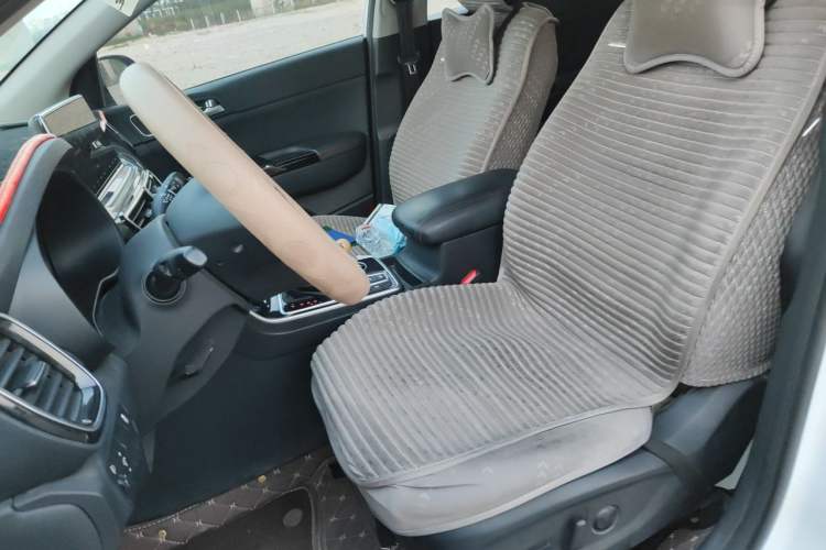 Used Kia KX5 2019 1.6T Automatic Two-Wheel Drive Elite Edition Left Front Seat