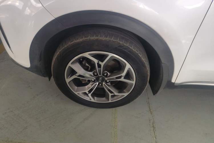 Used Kia KX5 2019 2.0L Automatic 2WD Comfort Edition Left Front Wheel Hub