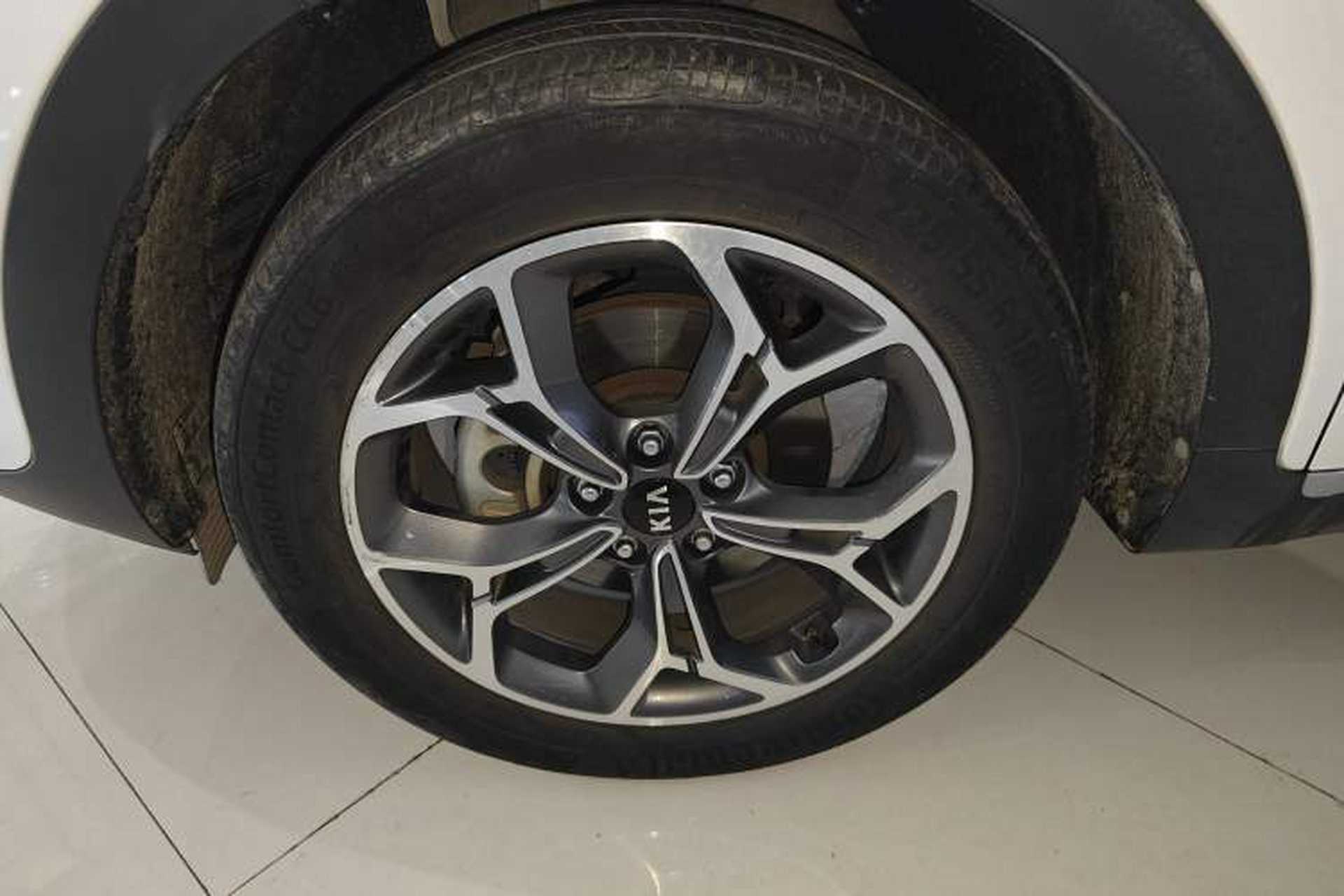 Used Kia KX5 2019 1.6T Automatic Two-Wheel Drive Luxury Edition Left Front Wheel Hub