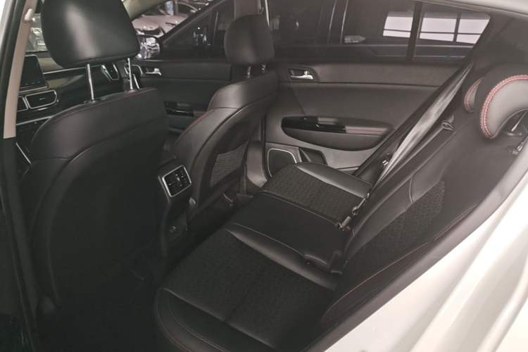 Used Kia KX5 2019 1.6T Automatic Two-Wheel Drive Elite Edition Left Rear Seat
