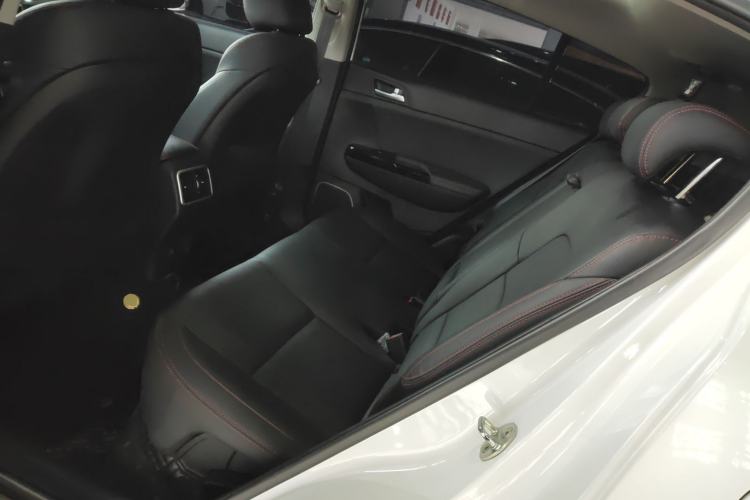 Used Kia KX5 2019 1.6T Automatic Two-Wheel Drive Luxury Edition Left Rear Seat
