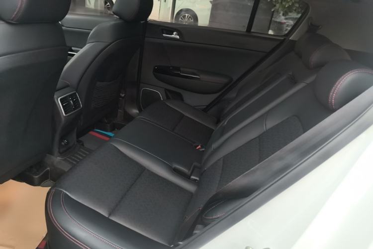 Used Kia KX5 2019 1.6T Automatic Two-Wheel Drive Luxury Edition Left Rear Seat