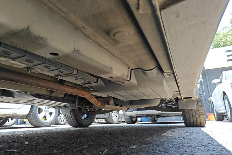 Used Kia KX5 2019 2.0L Automatic 2WD Comfort Edition Left Side Sill