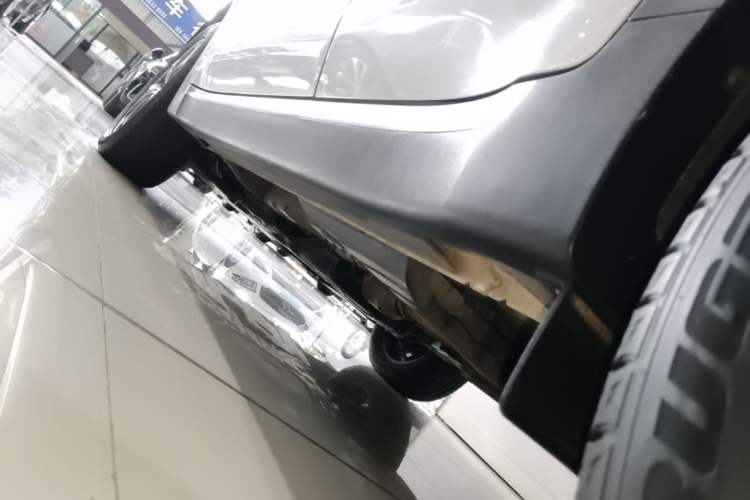Used Kia KX5 2019 1.6T Automatic Two-Wheel Drive Elite Edition Left Side Sill