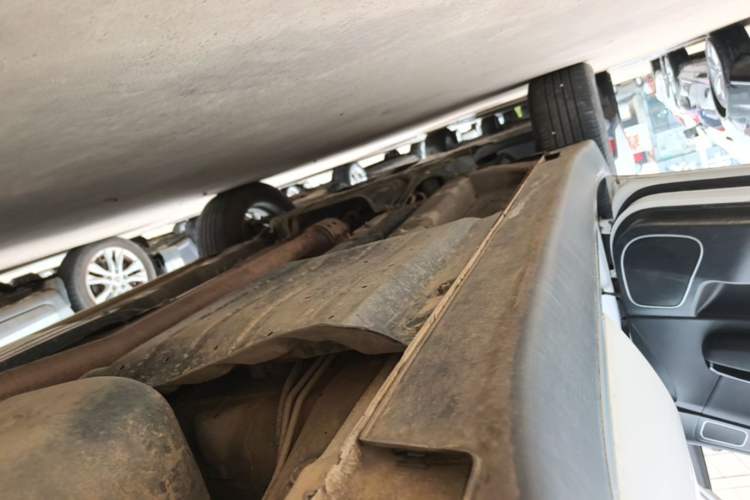 Used Kia KX5 2019 1.6T Automatic Two-Wheel Drive Luxury Edition Left Side Sill