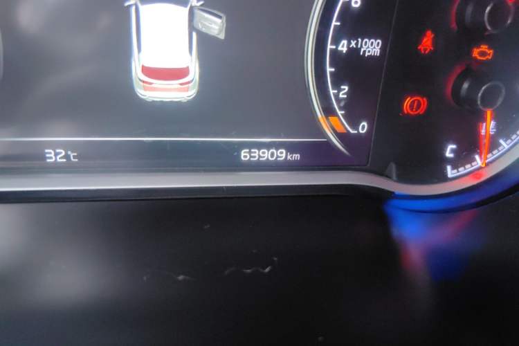 Used Kia KX5 2019 1.6T Automatic Two-Wheel Drive Luxury Edition Odometer Close Up