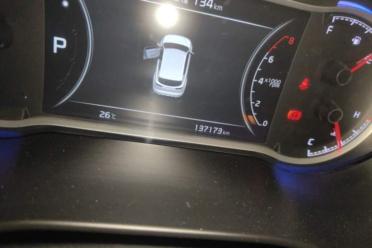 Used Kia KX5 2019 1.6T Automatic Two-Wheel Drive Luxury Edition Odometer Close Up