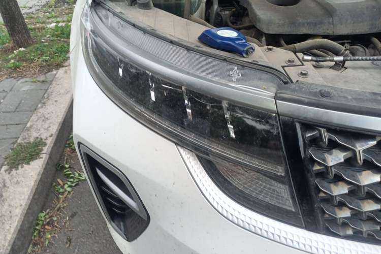 Used Kia KX5 2019 1.6T Automatic Two-Wheel Drive Elite Edition Right Front Headlight