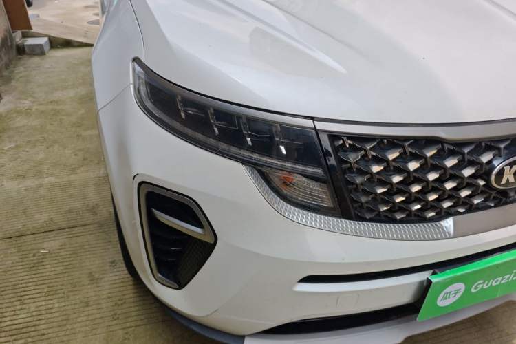 Used Kia KX5 2019 1.6T Automatic Two-Wheel Drive Elite Edition Right Front Headlight