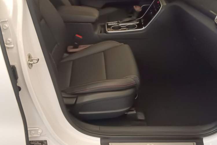 Used Kia KX5 2019 1.6T Automatic Two-Wheel Drive Luxury Edition Right Front Seat