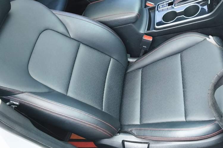 Used Kia KX5 2019 1.6T Automatic Two-Wheel Drive Elite Edition Right Front Seat