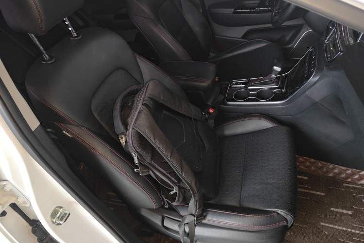 Used Kia KX5 2019 1.6T Automatic Two-Wheel Drive Luxury Edition Right Front Seat