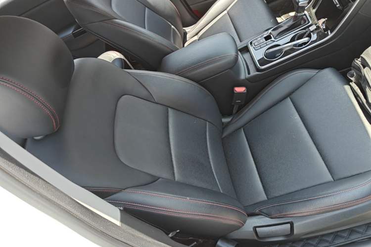 Used Kia KX5 2019 2.0L Automatic 2WD Comfort Edition Right Front Seat