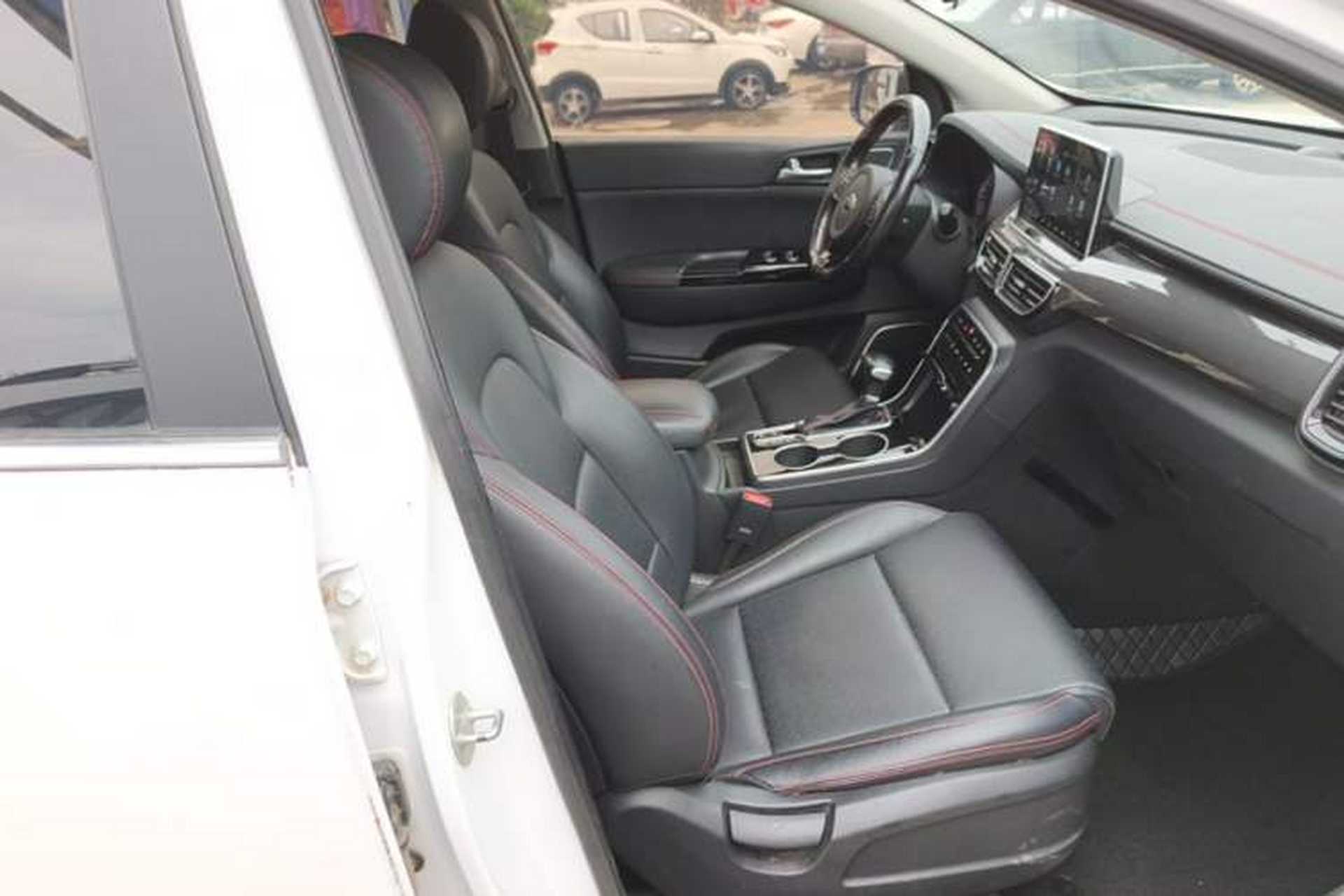Used Kia KX5 2019 1.6T Automatic Two-Wheel Drive Luxury Edition Right Front Seat