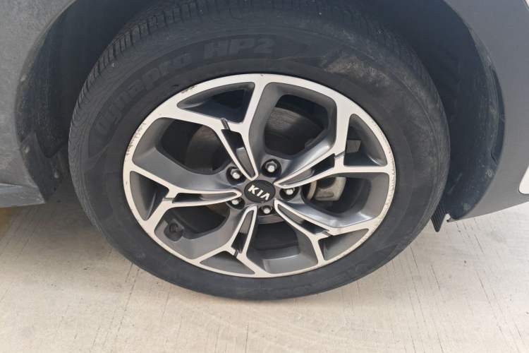 Used Kia KX5 2019 2.0L Automatic 2WD Comfort Edition Right Front Wheel Hub