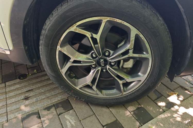 Used Kia KX5 2019 1.6T Automatic Two-Wheel Drive Elite Edition Right Front Wheel Hub