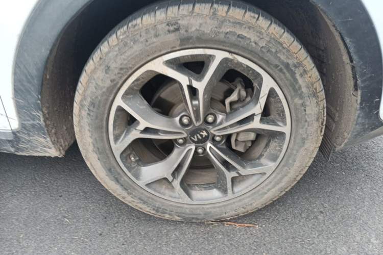 Used Kia KX5 2019 1.6T Automatic Two-Wheel Drive Elite Edition Right Front Wheel Hub
