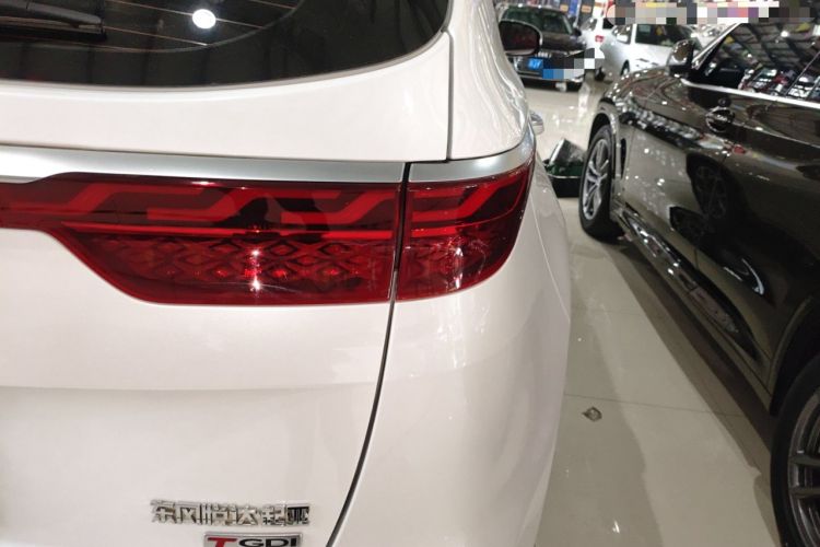 Used Kia KX5 2019 1.6T Automatic Two-Wheel Drive Luxury Edition Right Rear Taillight