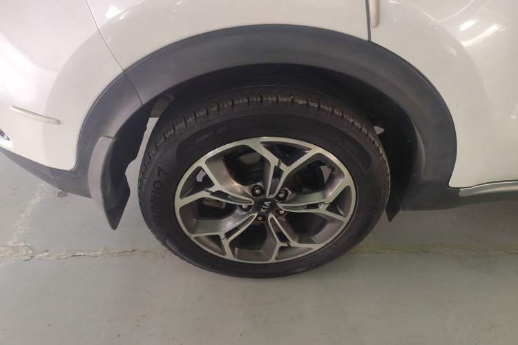 Used Kia KX5 2019 2.0L Automatic 2WD Comfort Edition Right Rear Wheel Hub