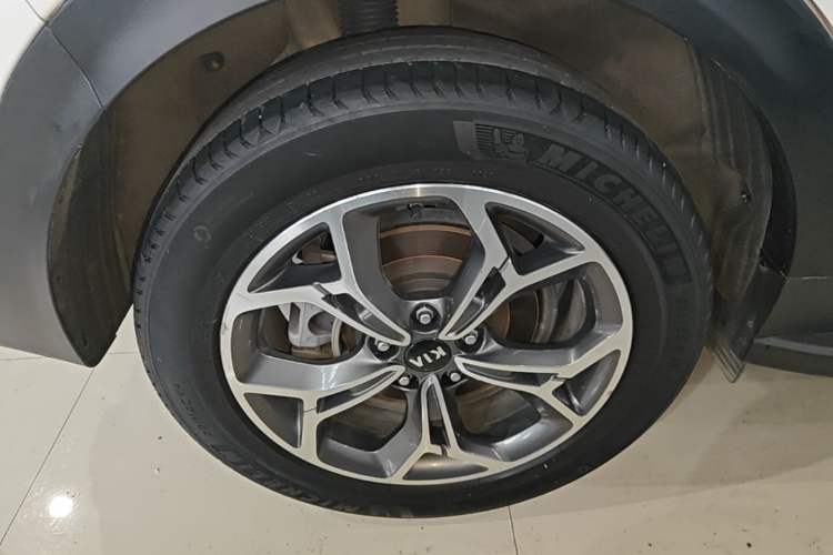 Used Kia KX5 2019 1.6T Automatic Two-Wheel Drive Luxury Edition Right Rear Wheel Hub