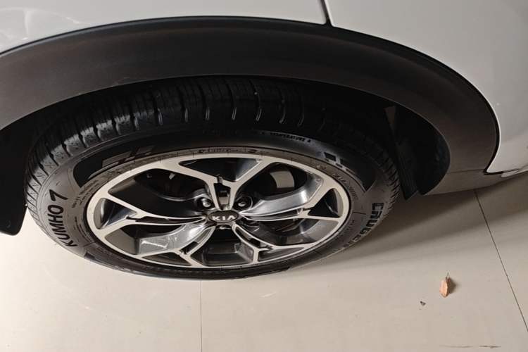 Used Kia KX5 2019 1.6T Automatic Two-Wheel Drive Elite Edition Right Rear Wheel Hub