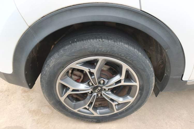 Used Kia KX5 2019 1.6T Automatic Two-Wheel Drive Luxury Edition Right Rear Wheel Hub