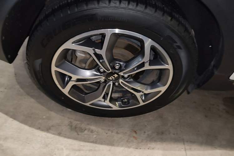 Used Kia KX5 2019 1.6T Automatic Two-Wheel Drive Luxury Edition Right Rear Wheel Hub
