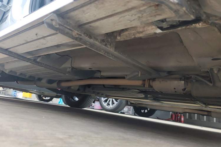 Used Kia KX5 2019 2.0L Automatic 2WD Comfort Edition Right Side Sill